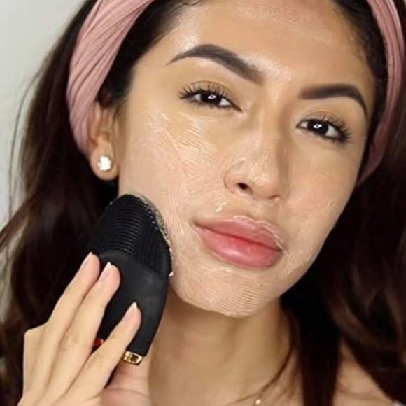 NEW LUCE180° Facial Cleansing and Anti-Aging Device - Picture 5 of 6